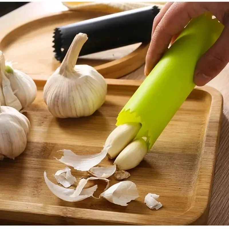 Kitchen Gadgets Youtube - Трубка для зачистки чеснока, пилинг чеснока,