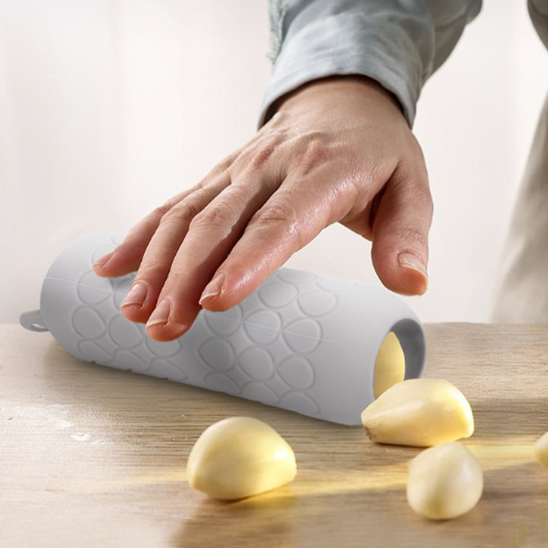 Kitchen Gadgets Youtube - Силиконовая трубка для очистки чеснока, быстрое